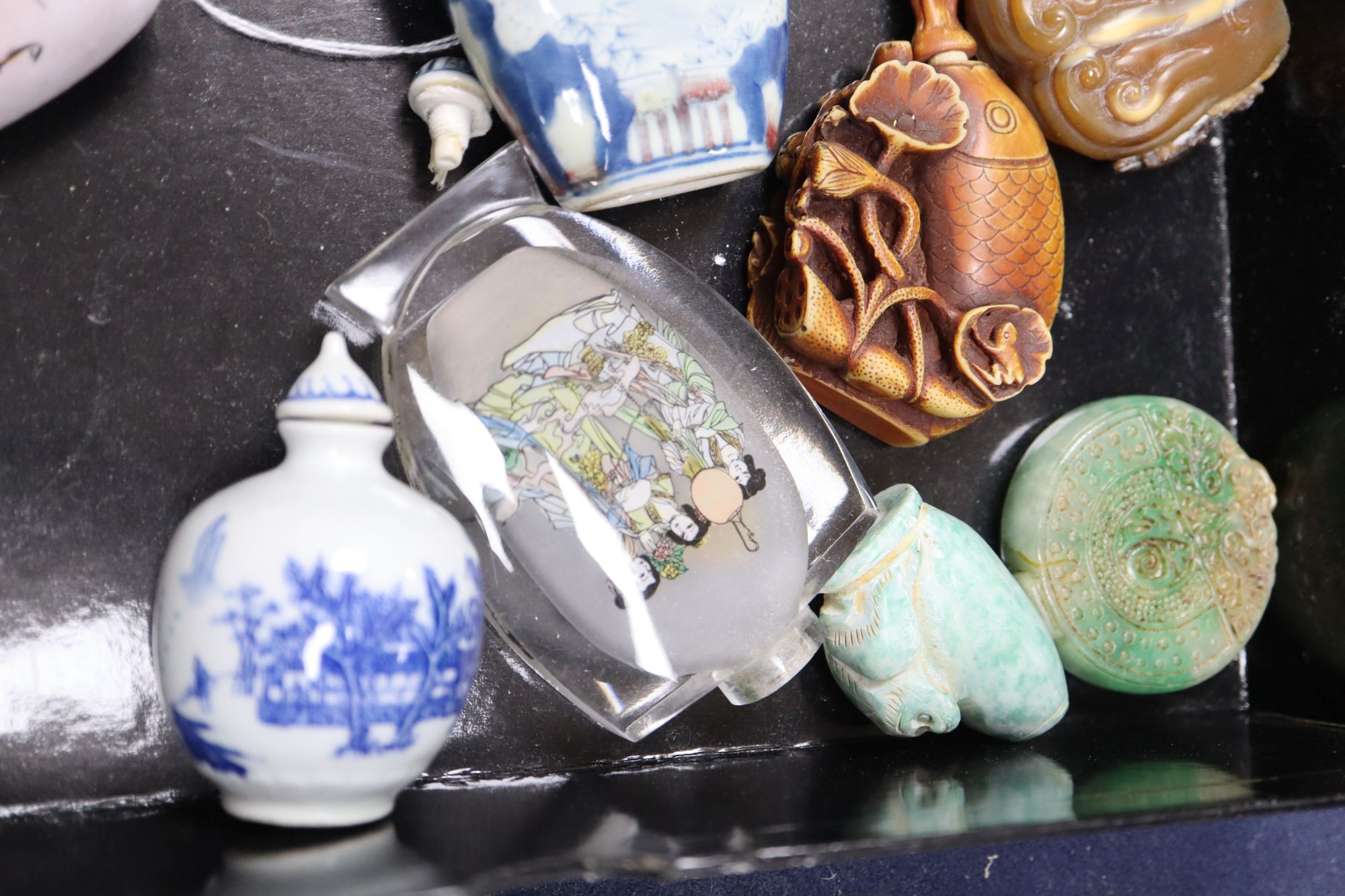A collection Chinese snuff bottles